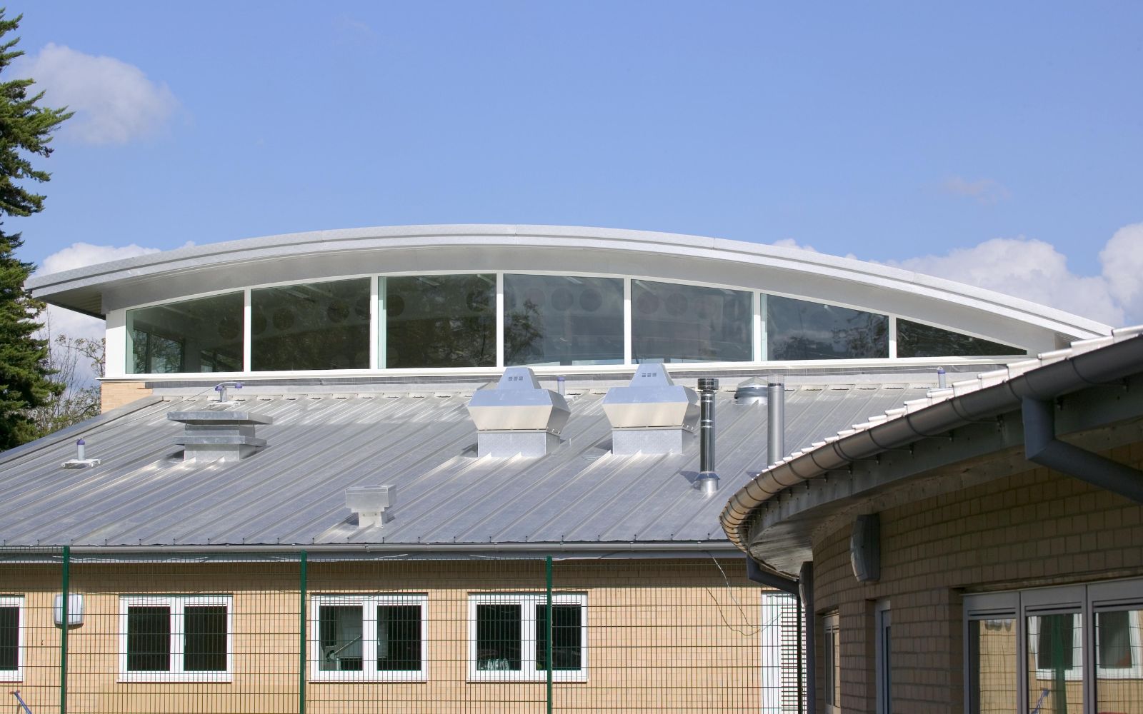 Frith manor school aluminium windows